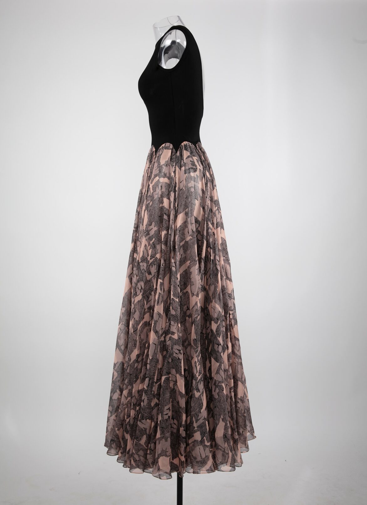 Dresses ALAÏA NEUTRAL/BEIGE DRESSES